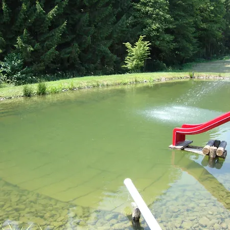 Weingut Winzerhof Gaestezimmer Grebenz Agroturismo