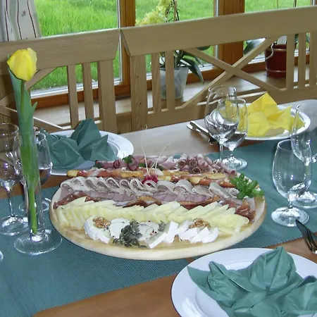 בית חווה Weingut Winzerhof Gaestezimmer Grebenz