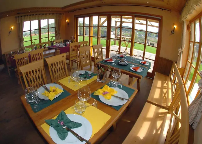 Vakantieboerderij Weingut Winzerhof Gaestezimmer Grebenz