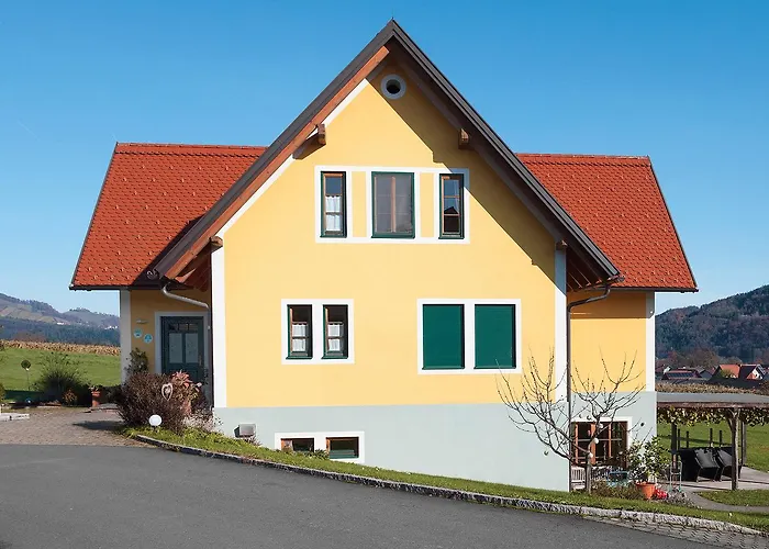 Weingut Winzerhof Gaestezimmer Grebenz Großklein