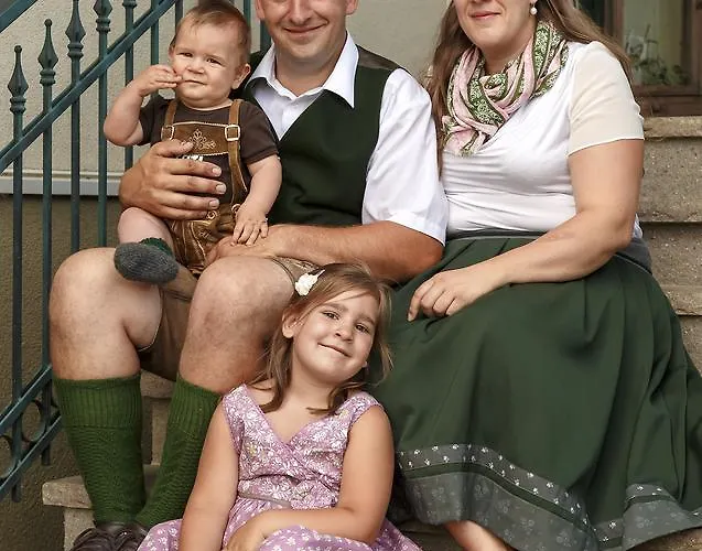 Vakantieboerderij Weingut Winzerhof Gaestezimmer Grebenz Großklein